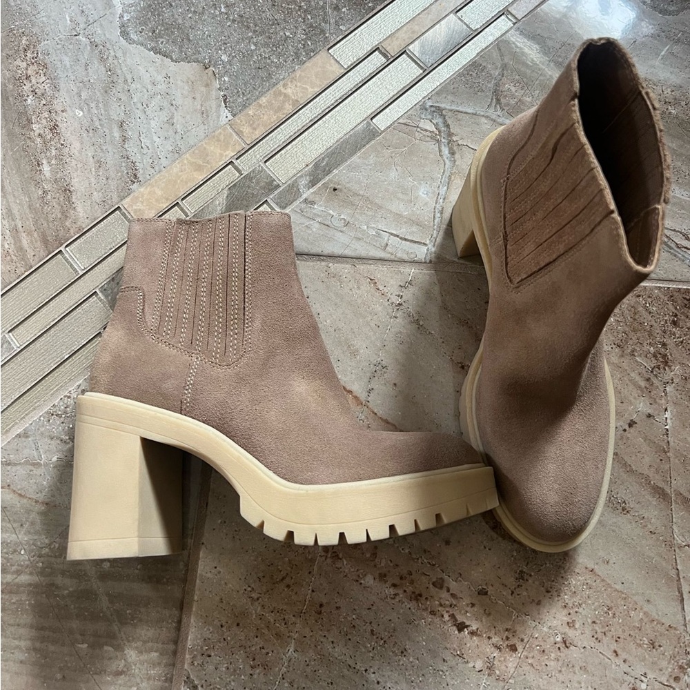 Brand new Dolce Vita Booties